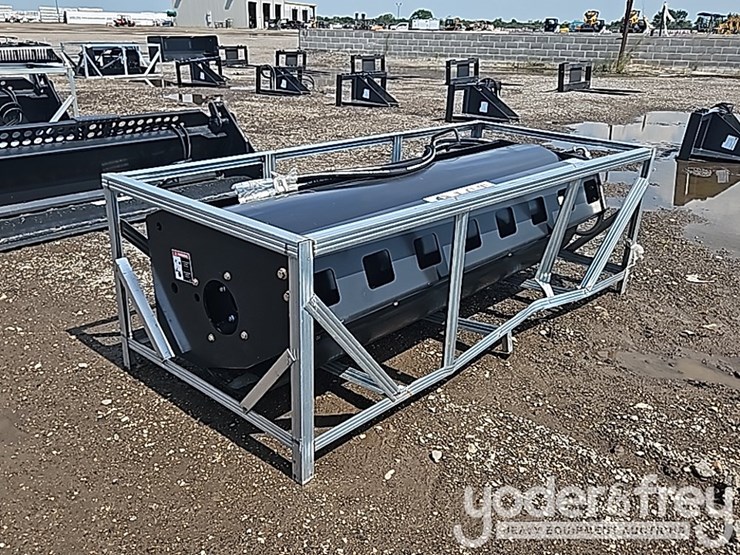 unused-jct-hd-vibratory-roller-to-suit-skidsteer-image-7