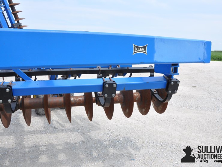 2012-landoll-2211-15-image-15