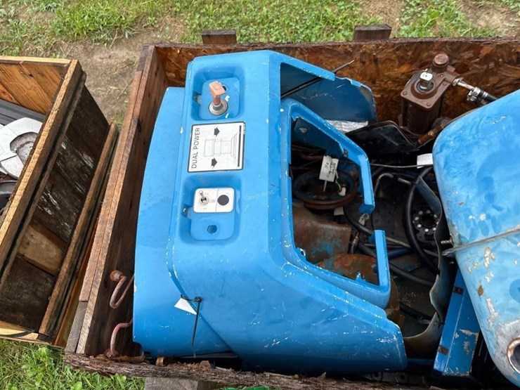 ford-tractor-image-3