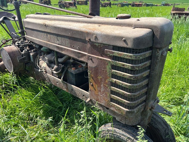 john-deere-h-image-10