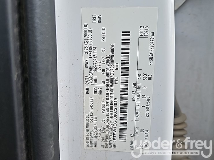 2018-ford-f150-xlt-image-60