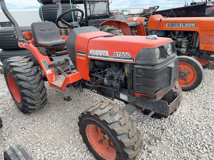 kubota-b7500-image-5