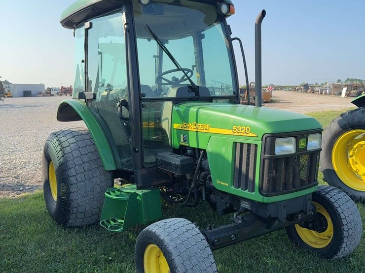 2003-john-deere-5320-image-4