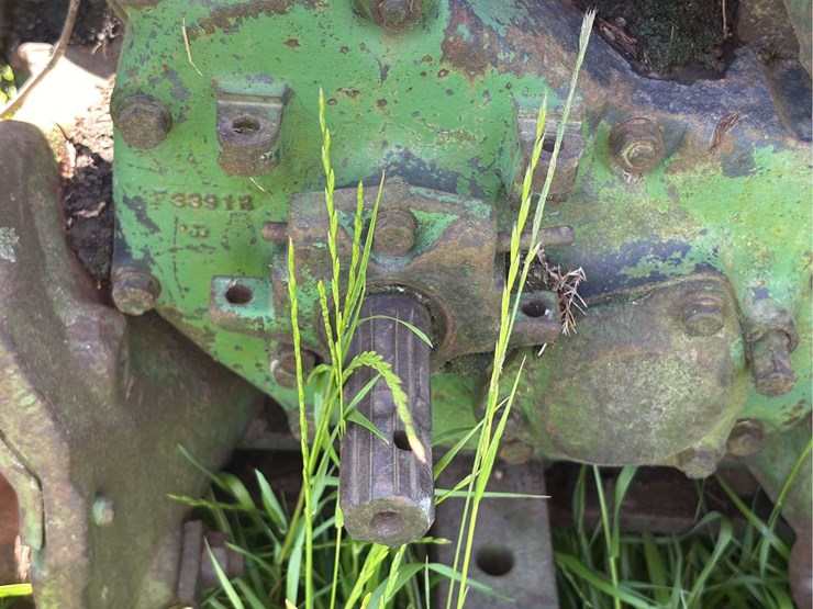 john-deere-730-image-47