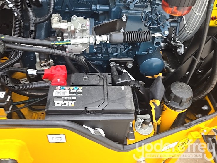 2023-jcb-ct260-120-image-19