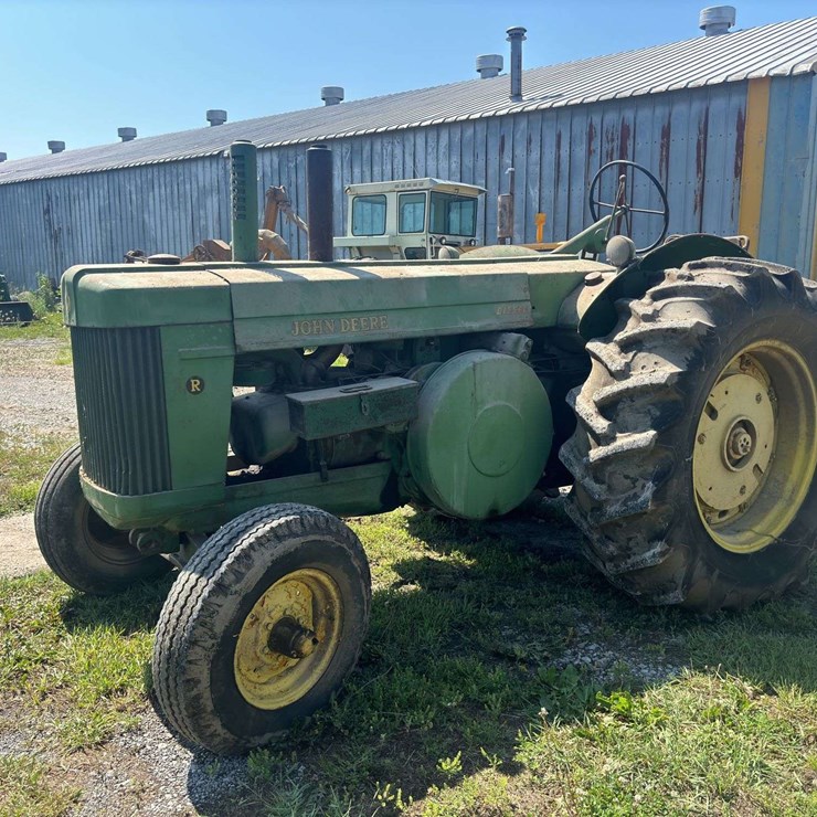 JOHN DEERE R