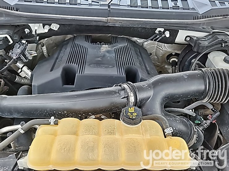 2018-ford-f150-xlt-image-31