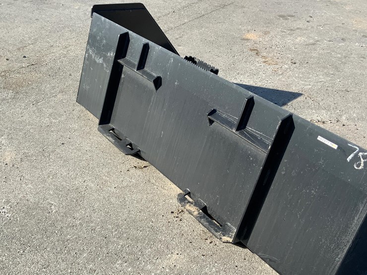 76"-skid-steer-bucket-image-15