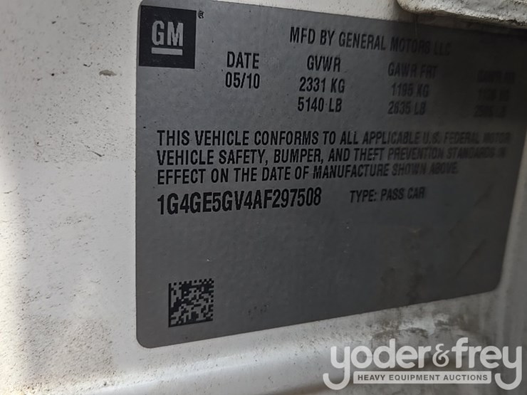 2010-buick-lacrosse-cxs-image-56