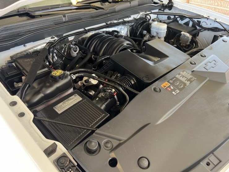 2015-chevrolet-silverado-1500-image-11