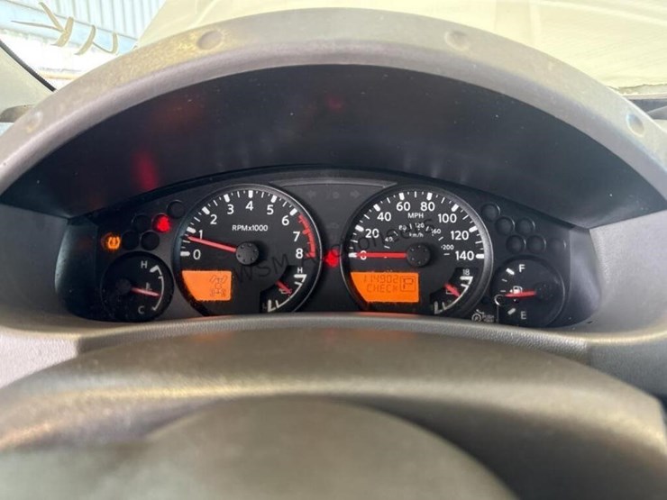 2014-nissan-xterra-image-17
