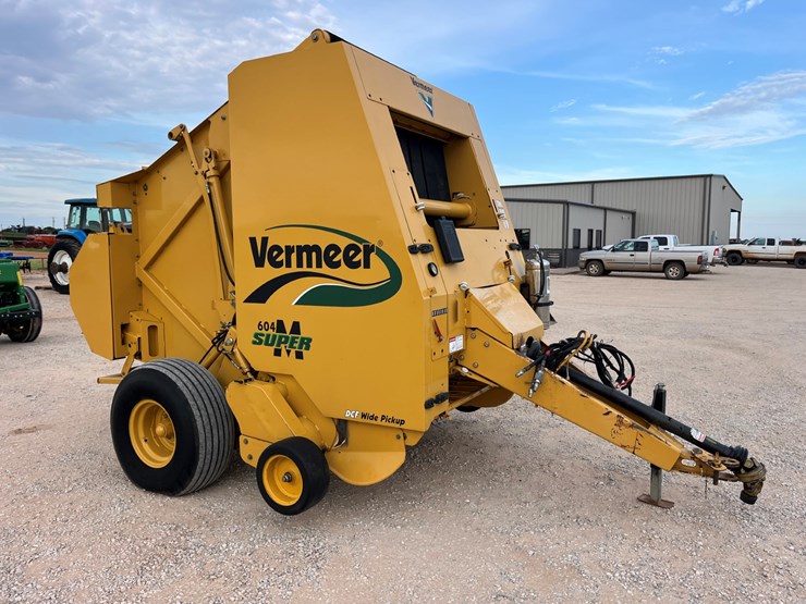 2013-vermeer-604sm-image-5
