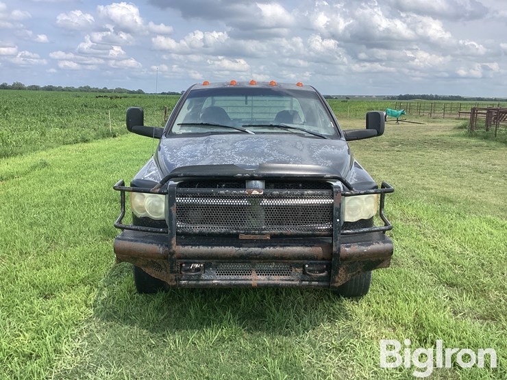 2004-dodge-ram-2500-image-2