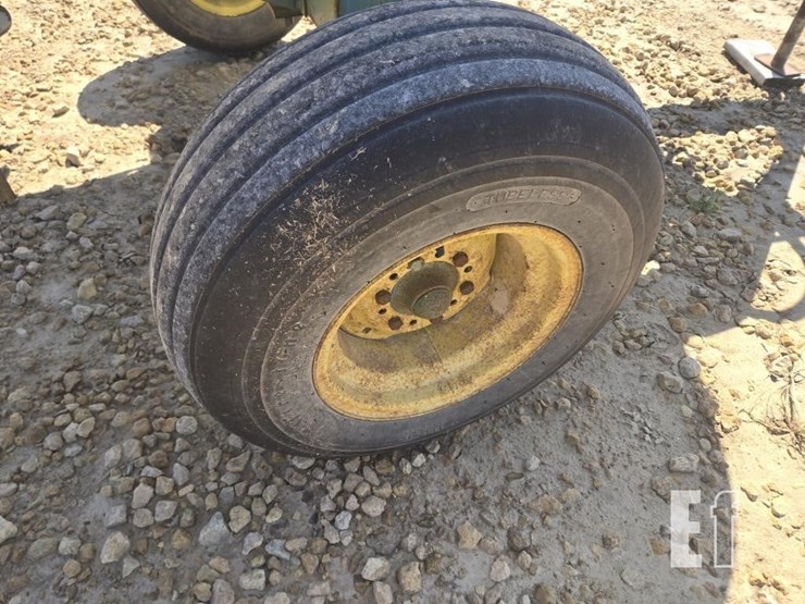 john-deere-550-image-10