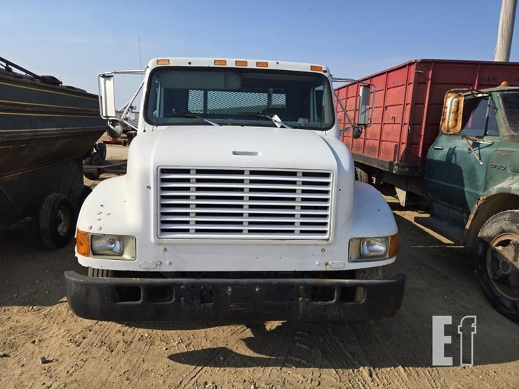 1999-international-4700-image-2