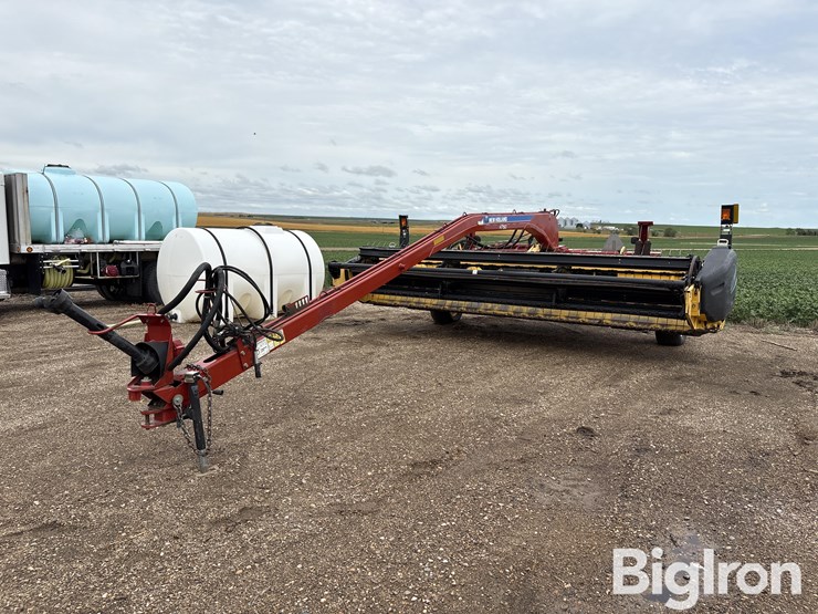 2014-new-holland-h7150-image-1