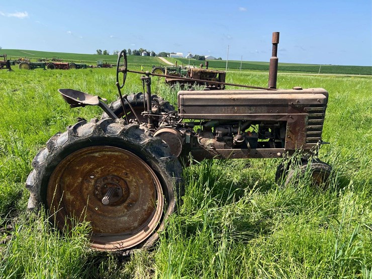 john-deere-h-image-6