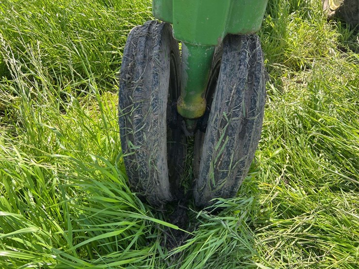 john-deere-h-image-17