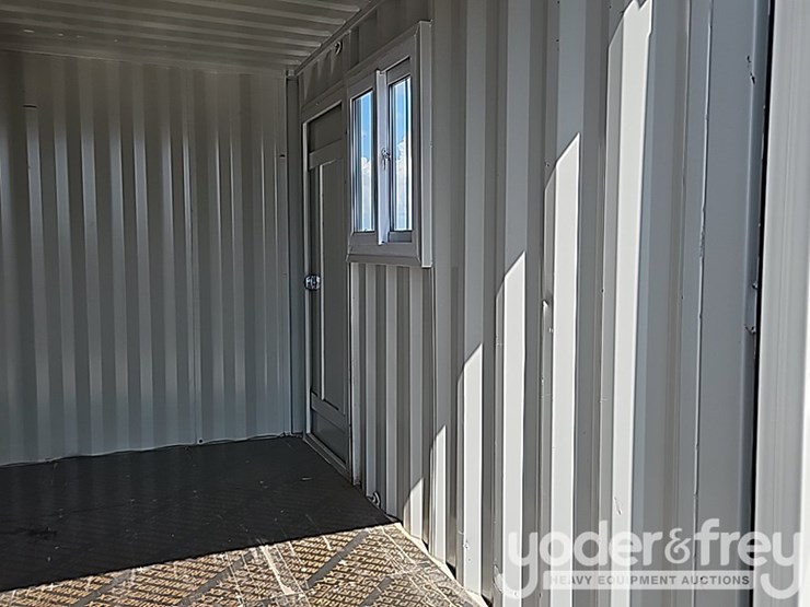 unused-12'-mini-container,-pedestrian-door,-lock-box,-window,-fork-pockets-image-17