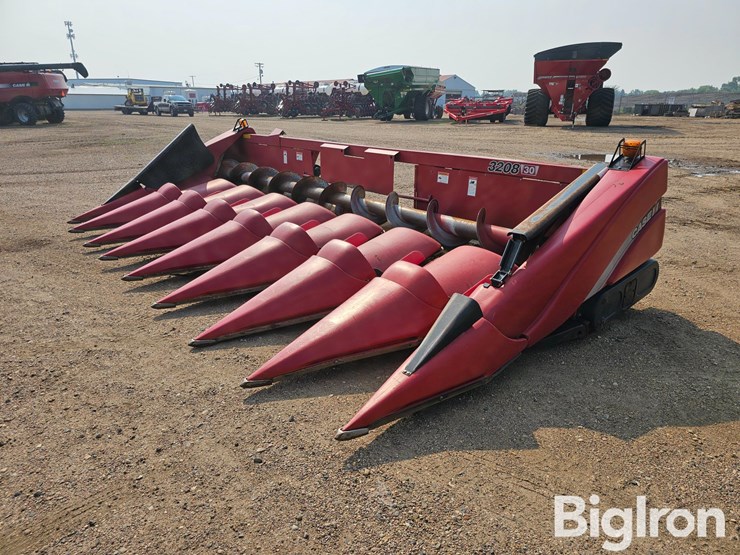2008-case-ih-3208-image-1