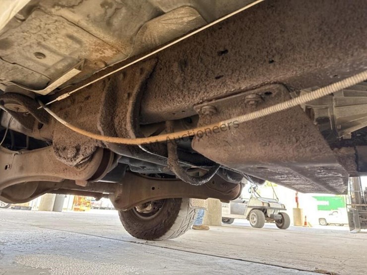 2006-ford-f350-image-28