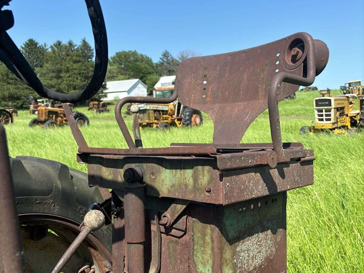 john-deere-730-image-36