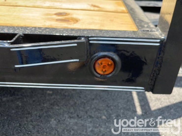 unused-double-a-trailers-83-x-20-14,000#-gvwr,-hdch,2-7000#-axles,-2'-dovetail,-all-led-lights,-st235/80r16-10-ply-on-8-hole-silver-mod-image-29