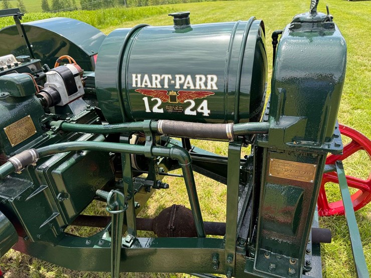 hart-parr-12-24-image-12