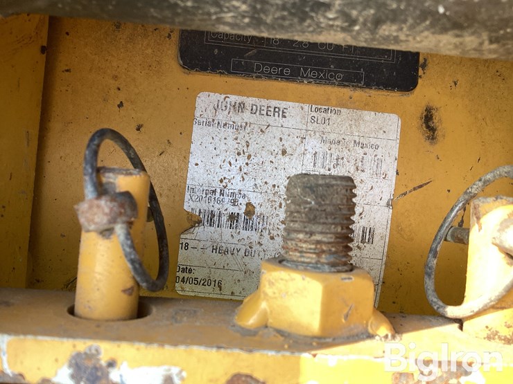 2016-deere-35g-image-19