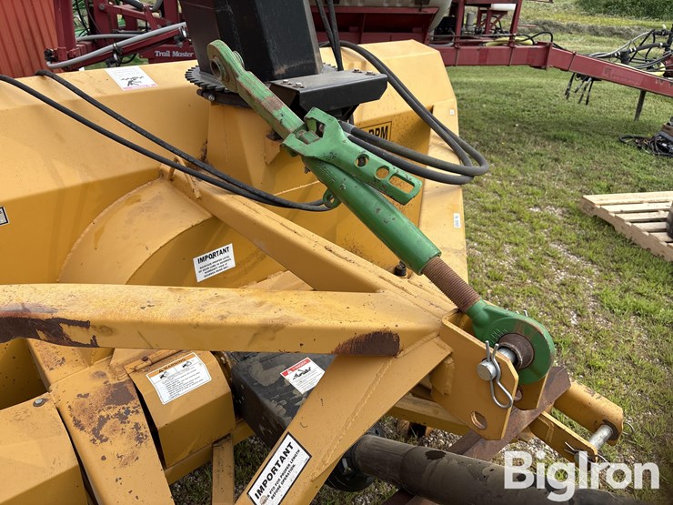 lorenz-9'-3-pt-snowblower-image-12