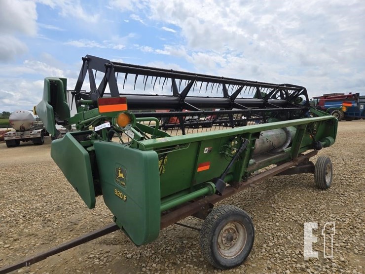john-deere-920f-image-3