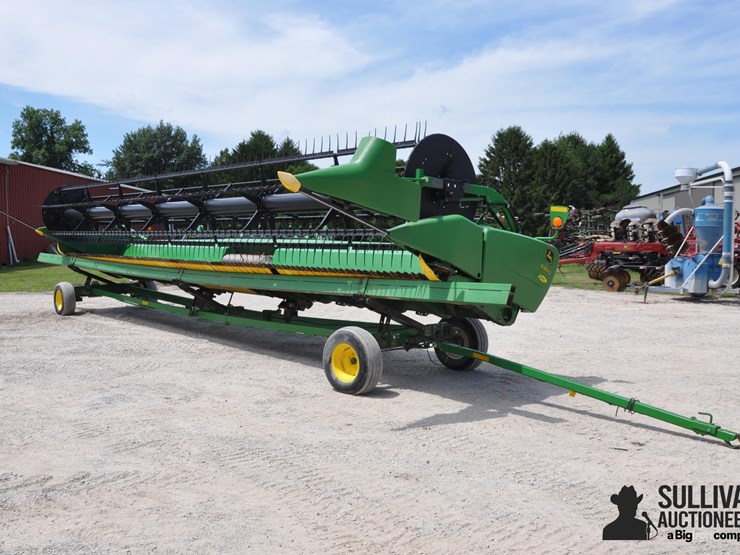 2012-john-deere-635fd-image-1