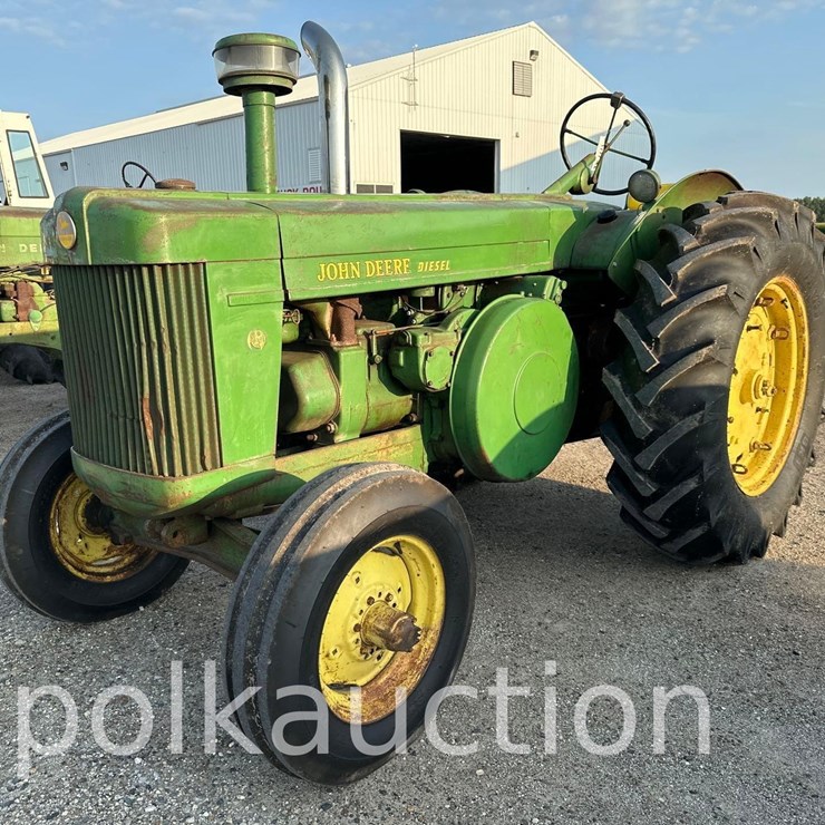 JOHN DEERE R