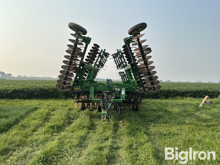 john-deere-637-image-2