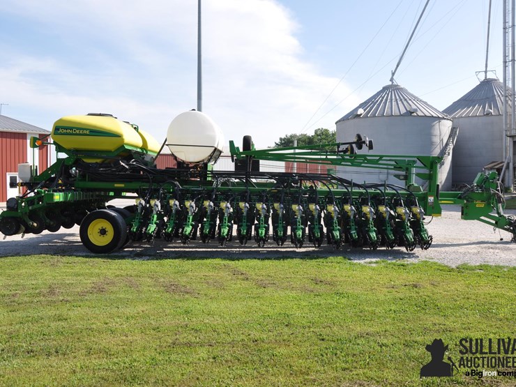 2010-john-deere-db60-image-4