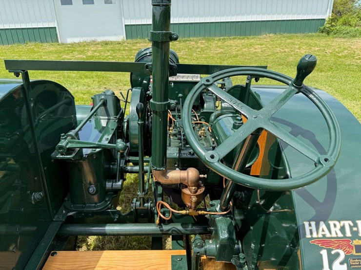 hart-parr-12-24-image-16