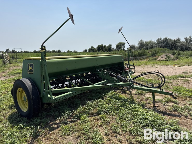 john-deere-8300-image-3