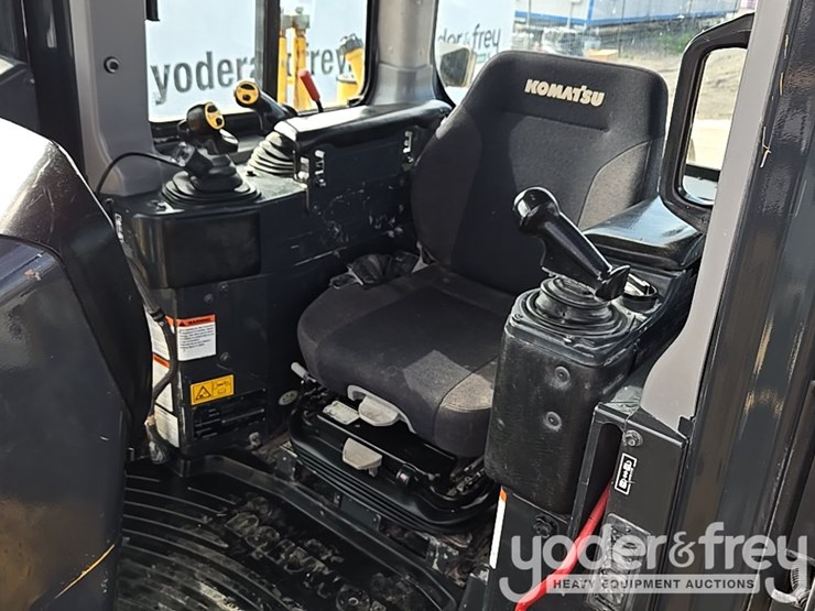 2014-komatsu-d155ax-7-image-58