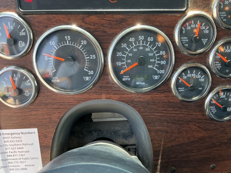 2012-western-star-4900-image-23