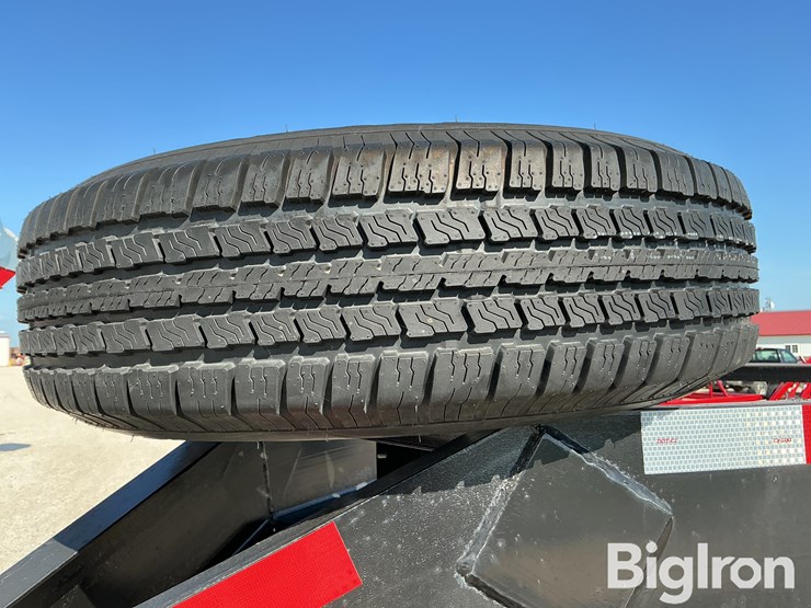 2022-hp-gooseneck-t/a-flatbed-trailer-image-13