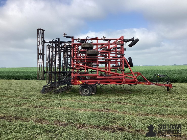 2017-case-ih-255-image-4