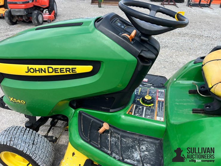 john-deere-x540-image-12