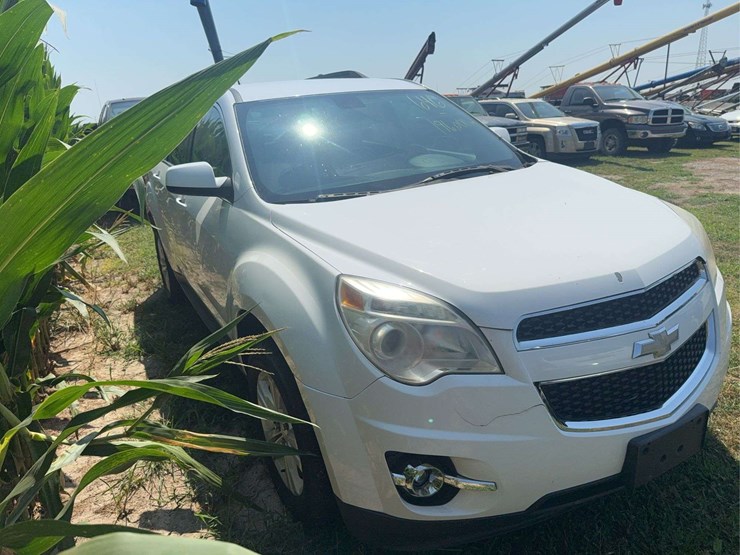 2010-chevrolet-equinox-lt-image-2