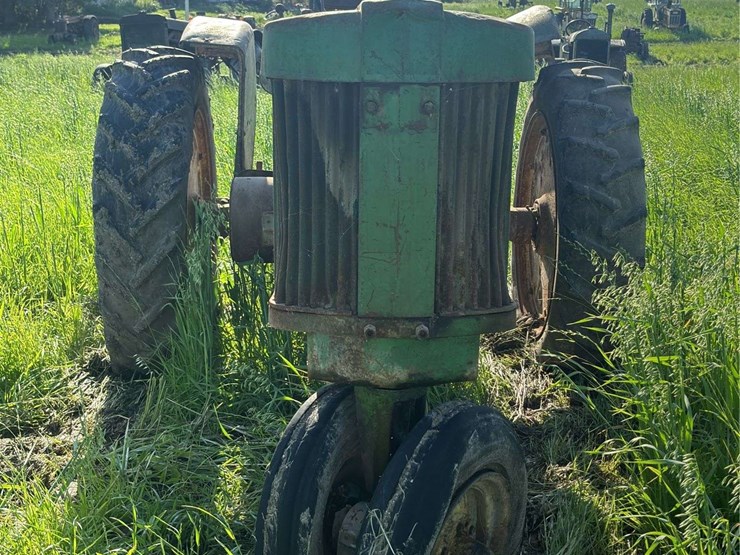 john-deere-70-image-8
