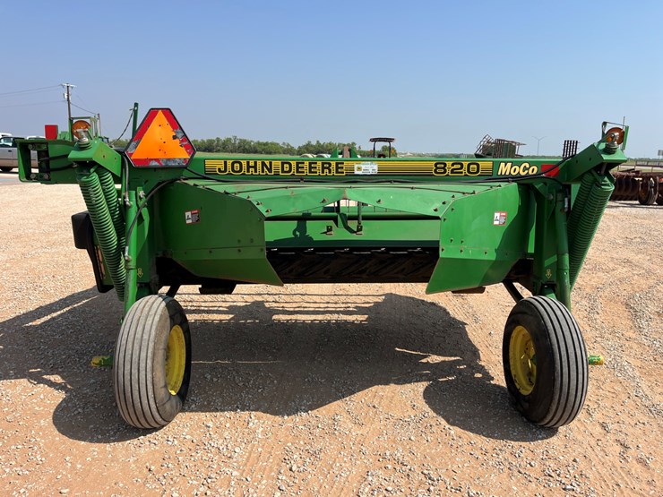 1997-john-deere-820-image-8