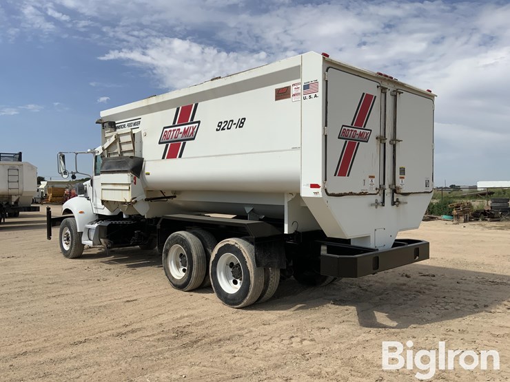2017-peterbilt-348-image-7
