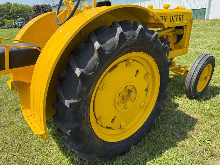 john-deere-bi-image-18
