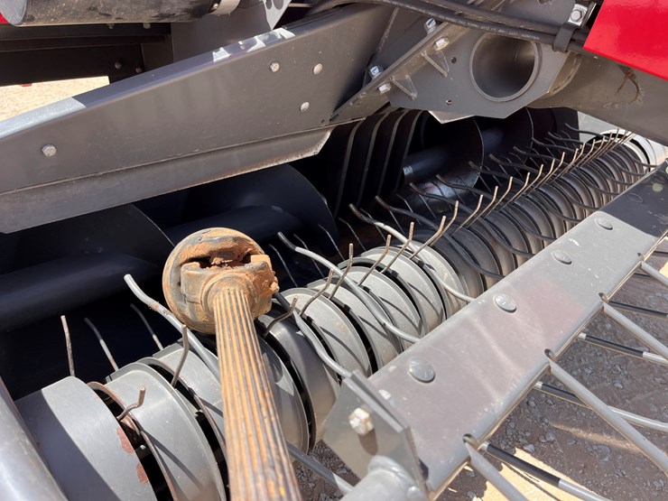 2020-massey-ferguson-1840-image-5