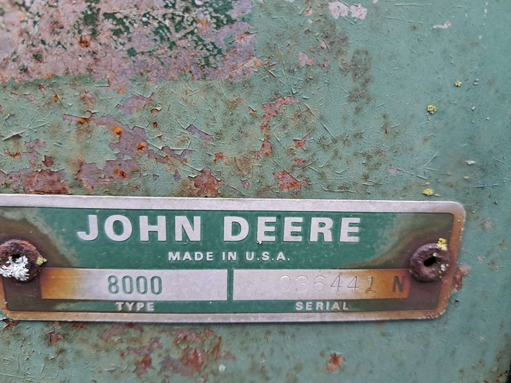 john-deere-8300-image-15