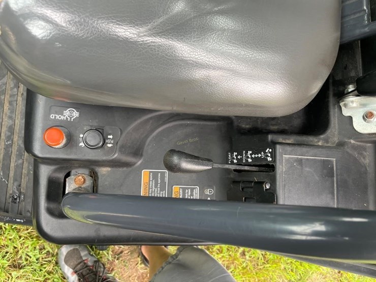 2016-kubota-rtv-x1100c-image-14